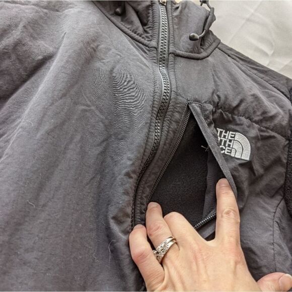 Hooded North Face fleece jacket - Picture 8 of 15